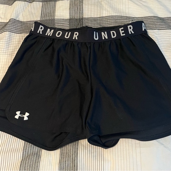 Under Armour Black 3” Play Up Athletic Shorts - Picture 1 of 3